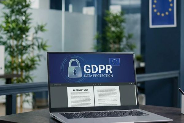 BDAR Vykdymas 2026: Naujos Baudos ir Privatumo Reikalavimai